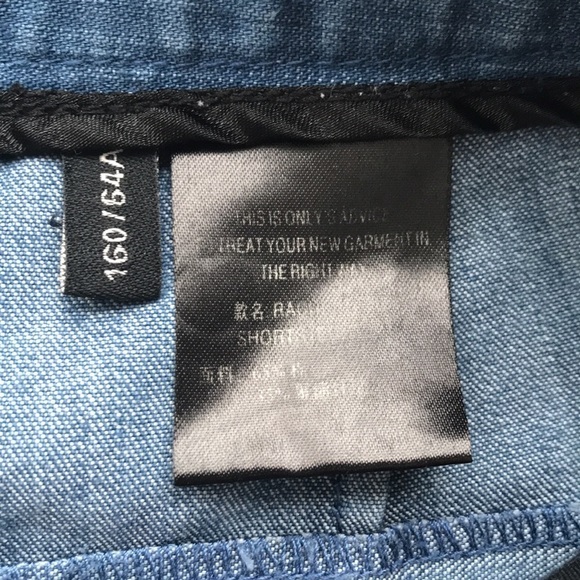 Only Luxury for you pleated mid rise denim shorts 27 - Picture 8 of 12